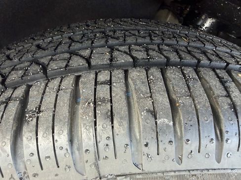 New 2026 Chrysler Pacifica Select w/ S Appearance Package image 28