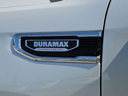 Used 2024 GMC Sierra 1500 Denali RWD image 14