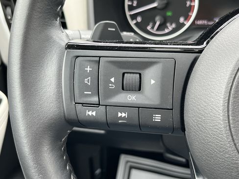 Used 2023 Nissan Rogue SL w/ SL Premium Package AWD/4WD image 26