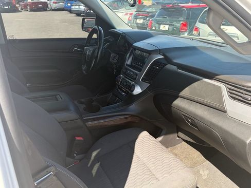 Used 2018 GMC Yukon SLE w/ Convenience Package AWD/4WD image 9
