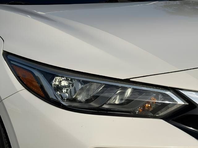 Certified 2023 Nissan Sentra S FWD image 9