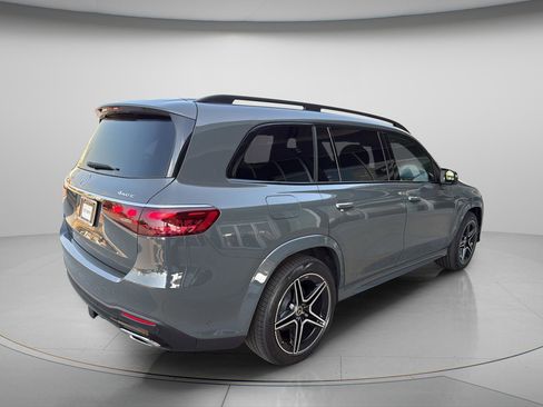 New 2026 Mercedes-Benz GLS 450 4MATIC image 10