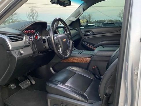 Used 2018 Chevrolet Tahoe Premier image 14