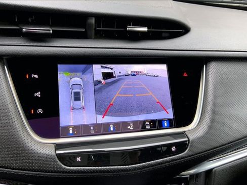 Used 2024 Cadillac XT5 Sportv w/ Technology Package AWD/4WD image 21