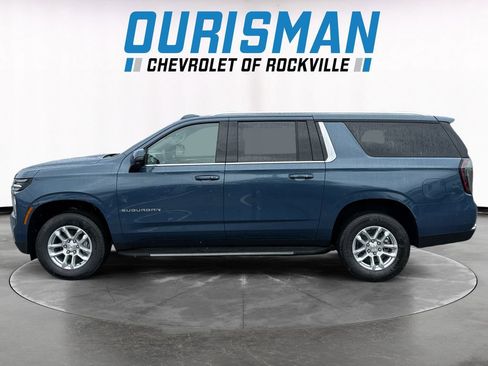 New 2026 Chevrolet Suburban LT w/ Comfort Package AWD/4WD image 3
