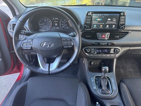 Used 2018 Hyundai Elantra GT w/ Style Package 02 image 43