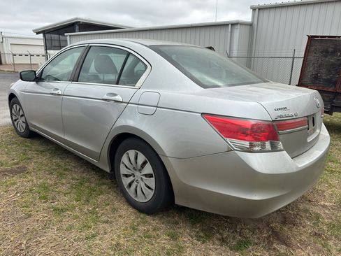 Used 2012 Honda Accord LX image 2