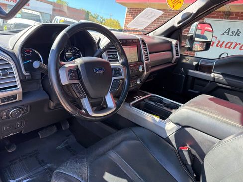 Used 2017 Ford F250 Platinum w/ Platinum Ultimate Package AWD/4WD image 23