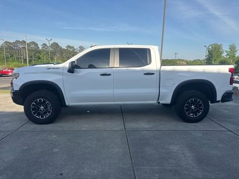 Used 2026 Chevrolet Silverado 1500 ZR2 image 4