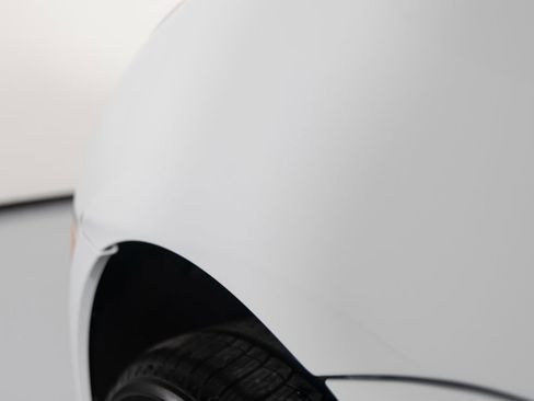 New 2026 Porsche Macan Turbo image 39