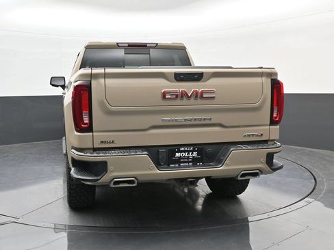 Used 2023 GMC Sierra 1500 AT4 w/ AT4 Premium Package AWD/4WD image 6