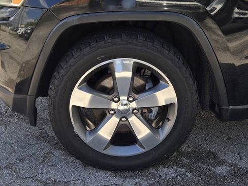 Used 2015 Jeep Grand Cherokee Limited RWD image 10