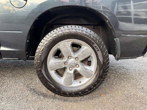 Used 2015 RAM 1500 Big Horn AWD/4WD image 9