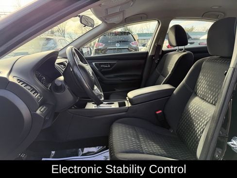 Used 2017 Nissan Altima 2.5 SV image 10