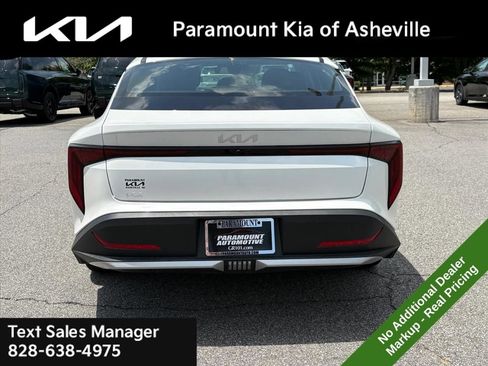 New 2026 Kia K4 FWD image 5