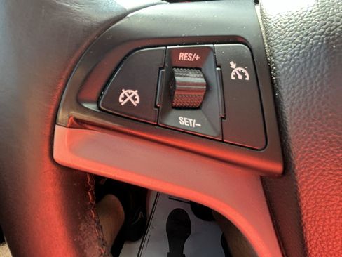 Used 2014 Chevrolet Cruze LT FWD image 18