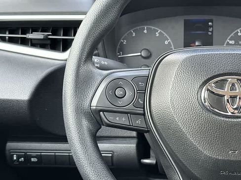 Used 2025 Toyota Corolla LE FWD image 8