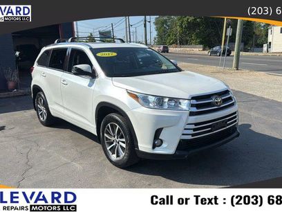 Used 2017 Toyota Highlander XLE