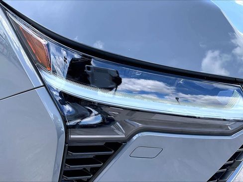 Used 2025 Lexus GX 550 w/ Cold Area Package AWD/4WD image 28
