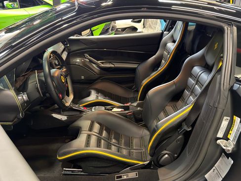 Used 2018 Ferrari 488 GTB image 19