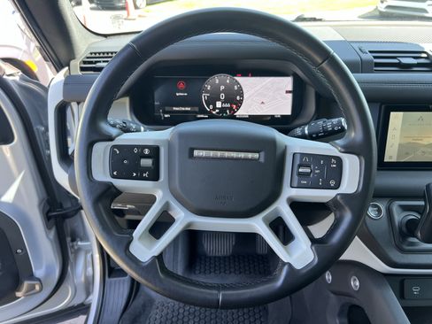 Used 2024 Land Rover Defender 110 S AWD/4WD image 20