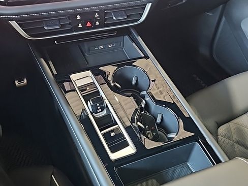 New 2026 Volkswagen Atlas Cross Sport SEL Premium R-Line image 34