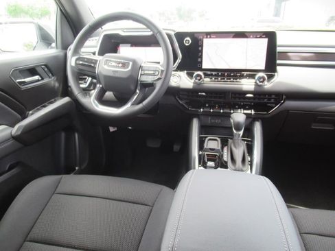 New 2026 GMC Canyon Elevation w/ Convenience Package RWD image 13