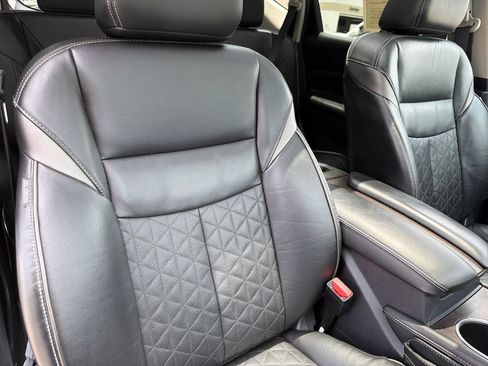 Used 2019 Nissan Murano Platinum w/ Cargo Package AWD/4WD image 39