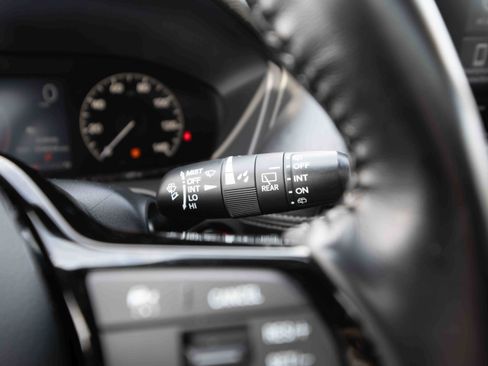 Used 2025 Honda HR-V EX-L image 14