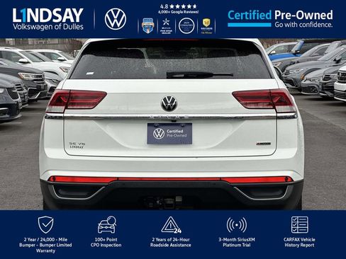 Certified 2022 Volkswagen Atlas Cross Sport SE w/ Panoramic Sunroof Package image 6