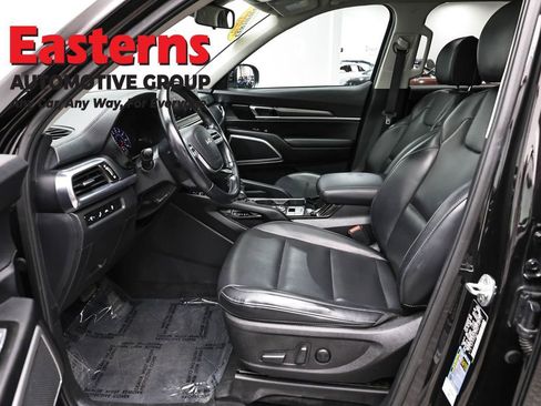 Used 2022 Kia Telluride S AWD/4WD image 14