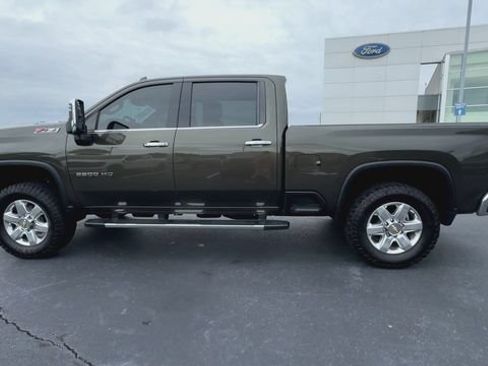 Used 2023 Chevrolet Silverado 2500 LTZ w/ LTZ Plus Package AWD/4WD image 5