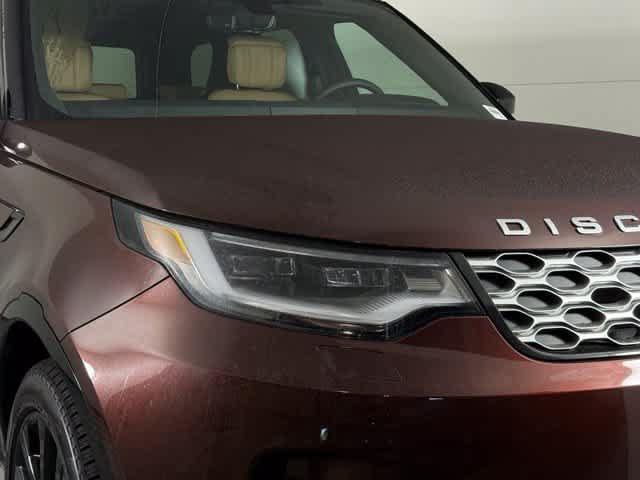 New 2026 Land Rover Discovery Limited Edition AWD/4WD image 12