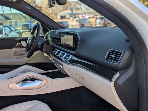 Certified 2024 Mercedes-Benz GLE 450 4MATIC image 41