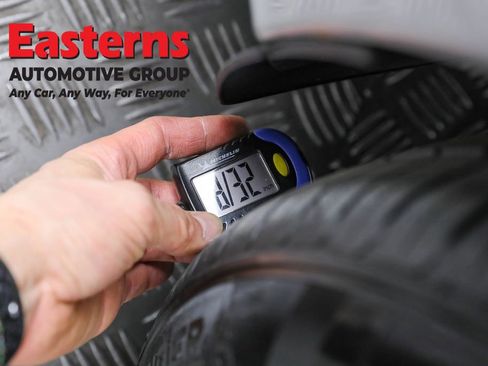 Used 2024 Nissan Altima 2.5 SV image 26