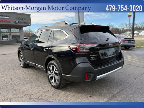 Used 2022 Subaru Outback Touring AWD/4WD image 8