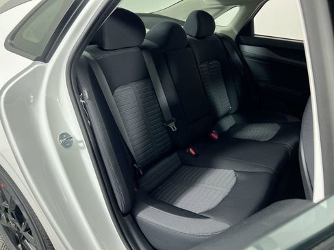 New 2026 Kia K5 LXS image 28