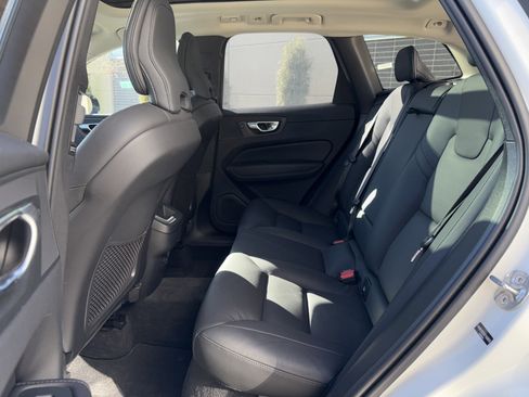 Used 2025 Volvo XC60 B5 Plus w/ Climate Package image 31