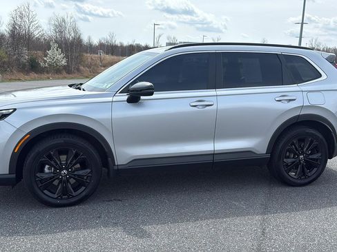 Certified 2023 Honda CR-V Sport Touring image 13