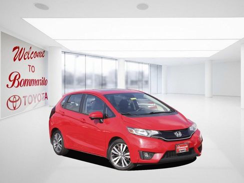 Used 2016 Honda Fit EX image 2