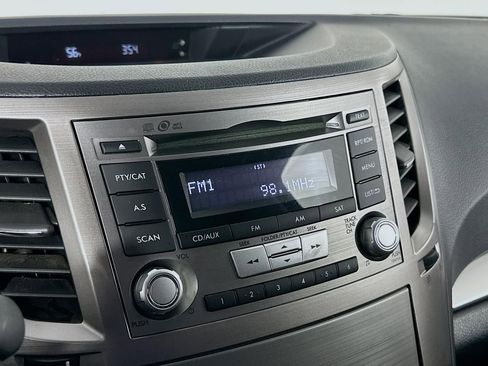 Used 2013 Subaru Outback 2.5i Premium w/ Popular Pkg 1B image 41