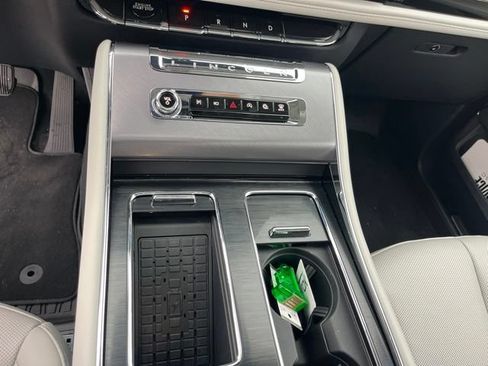 Used 2026 Lincoln Aviator 2WD image 26