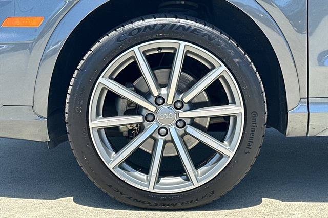 Used 2018 Audi Q3 2.0T Premium Plus AWD/4WD image 32