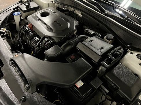 Used 2019 Kia Optima LX image 41