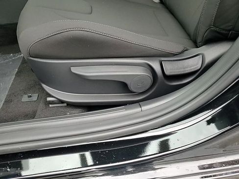 New 2026 Hyundai Elantra Sport image 14