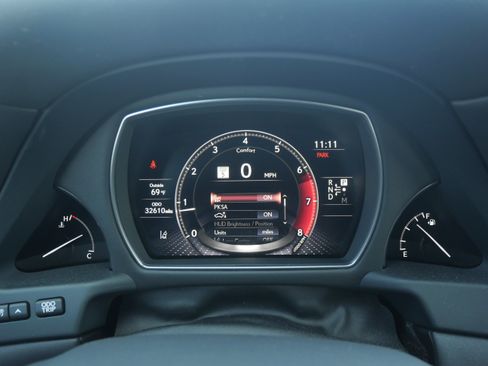 Used 2023 Lexus LS 500 w/ Luxury Package image 22