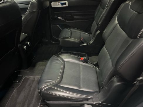 Used 2021 Ford Explorer ST w/ Equipment Group 401A AWD/4WD image 28