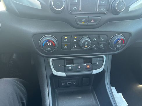 Used 2022 GMC Terrain SLE w/ Driver Convenience Package AWD/4WD image 21