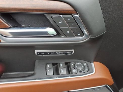 Used 2025 GMC Sierra 1500 Denali Ultimate image 23