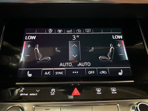 Used 2019 Audi A6 2.0T Premium Plus w/ Premium Plus Package AWD/4WD image 29